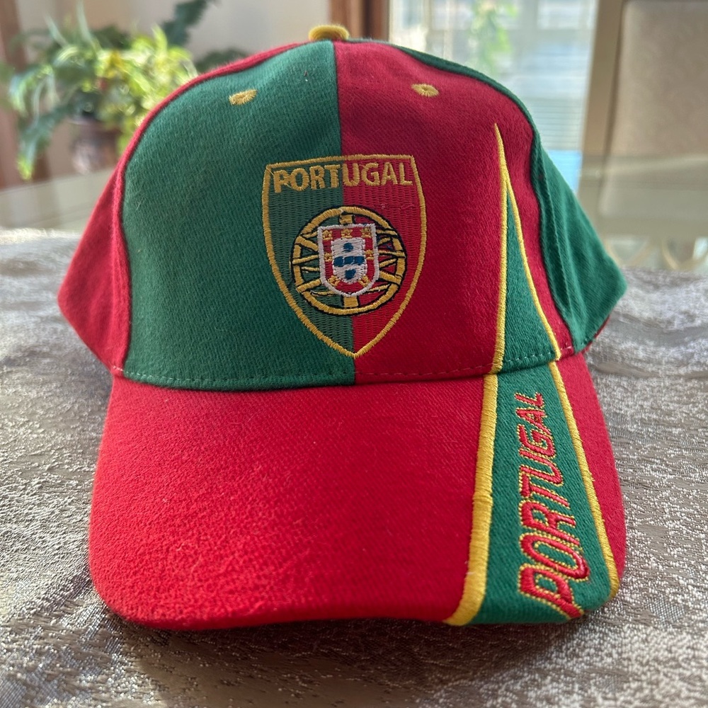 “Portugal” Men’s Baseball Hat